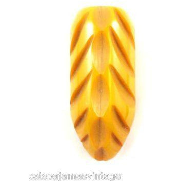 Vintage Bakelite Dress Clip Carved Yellow Green 1930S - The Best Vintage Clothing
 - 1