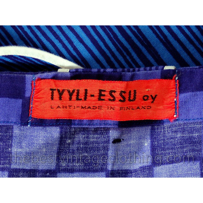 VTG 60s Finnish Pinafore Apron Dress Tyyli-Essu Oy Lahti Crossback Smock S-M Tyyli-Essu Oy Lahti