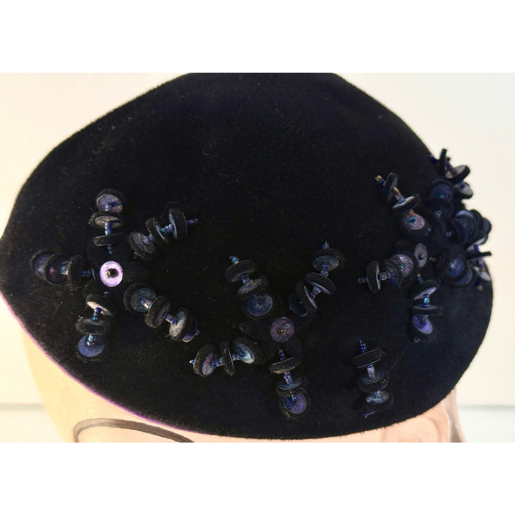 Hattie Carnegie 1950s Womens VTG hat Navy Blue Eclaire Wool Sequin Bead Baubles Hattie Carnegie
