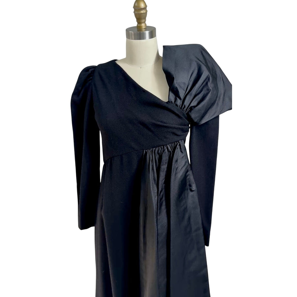 VTG 1960s Mollie Parnis Black Sheath Dress Avant Guard Asymmetrical Bow LBD sz2 Mollie Parnis