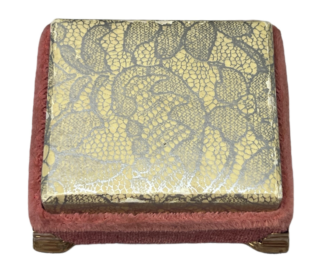 Vintage Screw-Back Goldtone Filigree Earrings 1940S In Presentation Box On Sale The Best Vintage Clothing