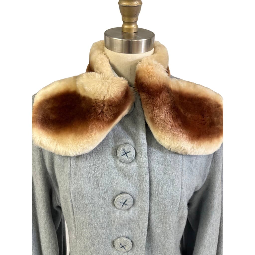 VTG 1940s-50s Grey Womens Coat Gradient Mouton Fur Collar & Cuffs Sz S/M New Arrivals Unbranded