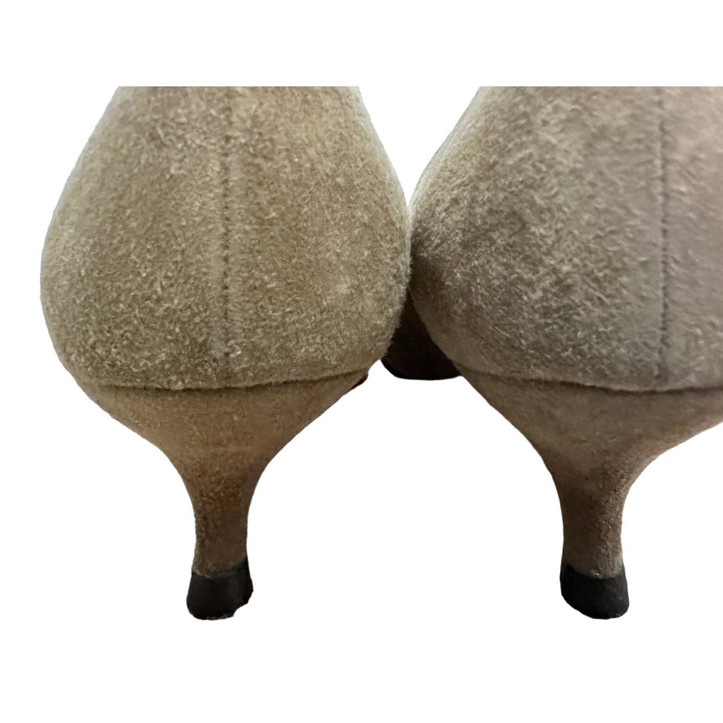 Mob wife aesthetic Prada VTG Camoscio Chic Pumps Fawn Neutral Suede 37.5/7.5 Prada