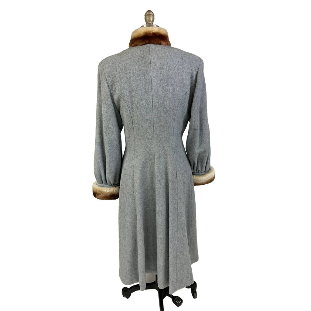 VTG 1940s-50s Grey Womens Coat Gradient Mouton Fur Collar & Cuffs Sz S/M New Arrivals Unbranded