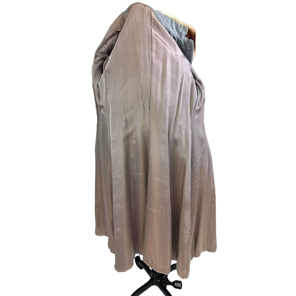 VTG 1940s-50s Grey Womens Coat Gradient Mouton Fur Collar & Cuffs Sz S/M New Arrivals Unbranded