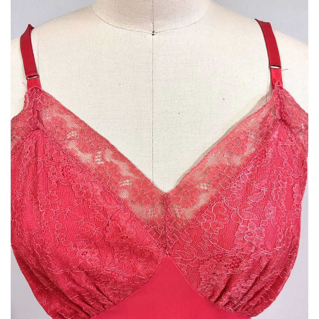 Vintage Luxite Holeproof Full Slip Warm Rosy Pink Lace Pleats Sz 36 slips Luxite