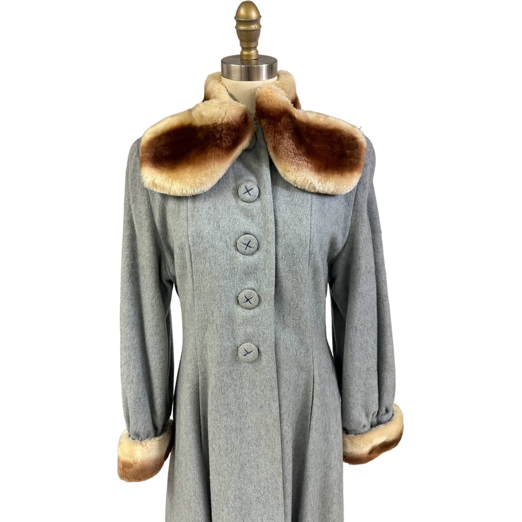 VTG 1940s-50s Grey Womens Coat Gradient Mouton Fur Collar & Cuffs Sz S/M New Arrivals Unbranded