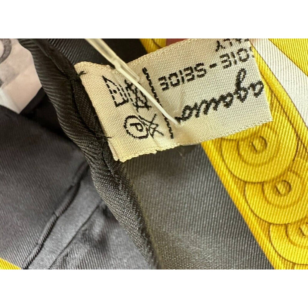 VTG NIB Salvatore Ferragamo Womens 100% Silk Square Scarf Tigers 34" New Arrivals Salvatore Ferragamo