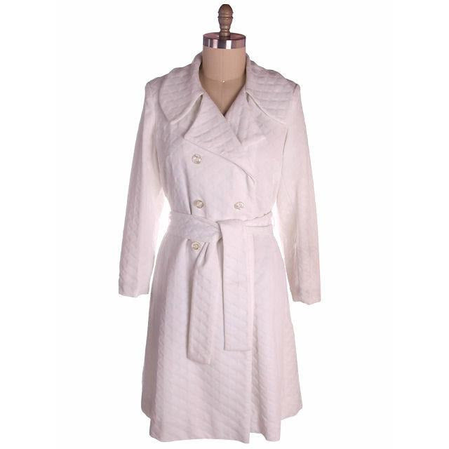 Vintage Textured White Poly Knit Trench Coat 1970s 44-42-52 - The Best Vintage Clothing
 - 1
