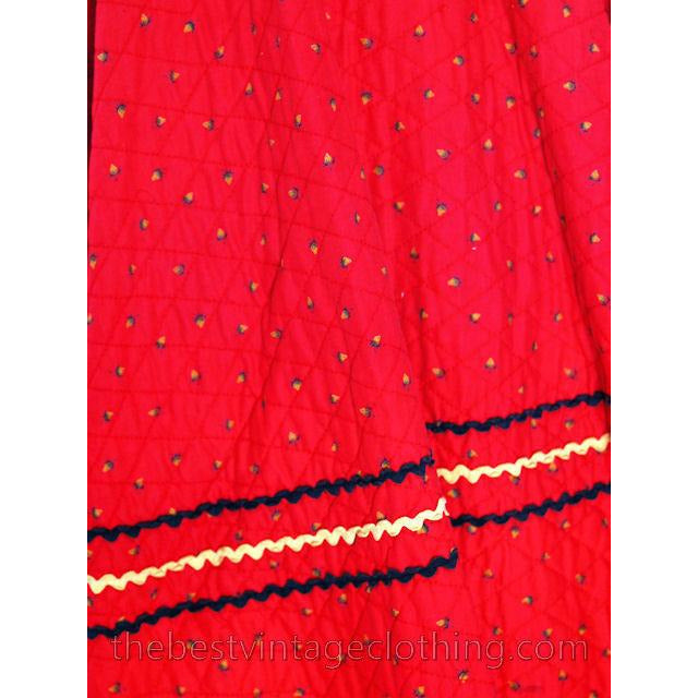 Vintage 1950s Circle Skirt Red Quilted Cotton Strawberry Mini Print Very Small Teens Women's,New Arrivals The Best Vintage Clothing