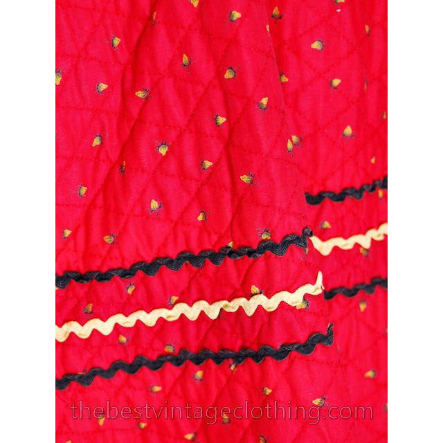 Vintage 1950s Circle Skirt Red Quilted Cotton Strawberry Mini Print Very Small Teens Women's,New Arrivals The Best Vintage Clothing