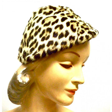 Vintage Genuine Fur Hat Skullcap Style 1940s Needs To Be Finished - The Best Vintage Clothing
 - 1