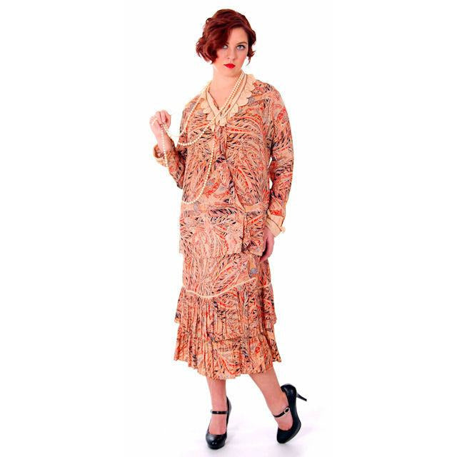 Vintage 1920s Flapper Dress Silk Printed 44 Bust Pheasants Birds & Feathers Print Women's,New Arrivals The Best Vintage Clothing