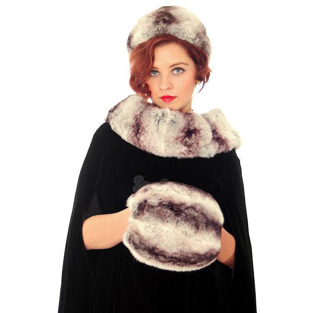 Vintage Chinchilla Fur Hat, Scarf & Muff Set 1950s Amrose - The Best Vintage Clothing
 - 1