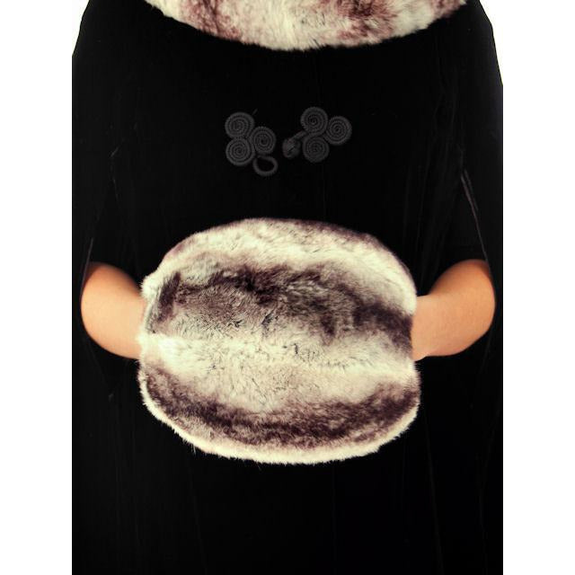 Vintage Chinchilla Fur Hat, Scarf & Muff Set 1950s Amrose Women's The Best Vintage Clothing
