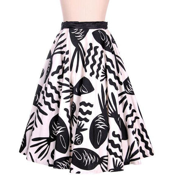 Vintage Cotton Circle Skirt Black & White Bold Whimsical Fish Print 1950s 26 Wais Cart2cart The Best Vintage Clothing