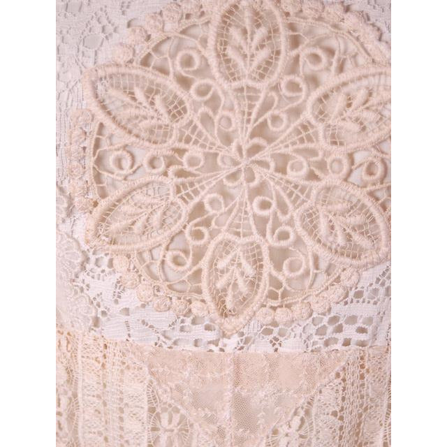 Vintage Cream Lace & Applique Wedding Dress Empire Waist 1970s Gunne Sax Style S/M Women's The Best Vintage Clothing