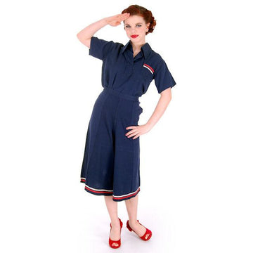 Vintage Ladies WW 2 SPORTSWEAR Culotte Pants Set Nautical Theme 1940s 40-28-41 Women's,New Arrivals vendor-unknown