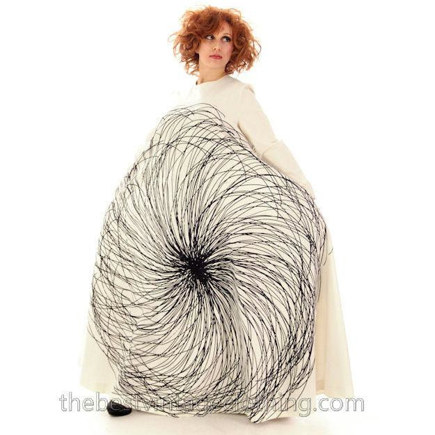 Vintage Vuokko Nurmesniemi Pyörre A-Line B & W Gown Cotton 1970s Bust 38 marimekko Vuokko