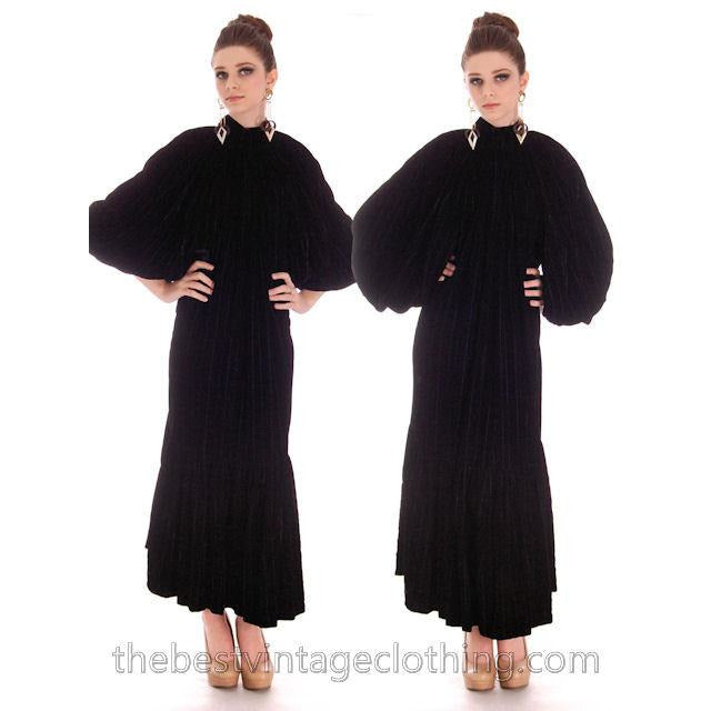 Stunning 1970s Vuokko Suomi Finland Black & Blue Velvet Gown 1930s Style S-L marimekko Vuokko