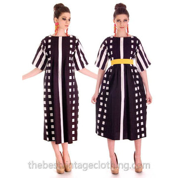 Dramatic Vintage 1970s Marimekko Graphic Dress Black & White S 1975 - The Best Vintage Clothing
 - 1