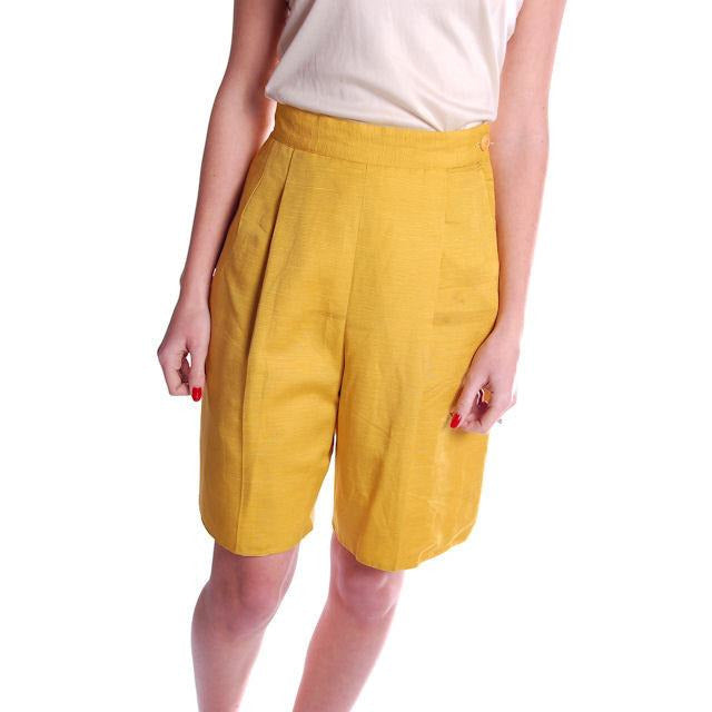 Vintage Tina Leser Yellow Silk Bermuda Shorts 1950S Small - The Best Vintage Clothing
 - 1