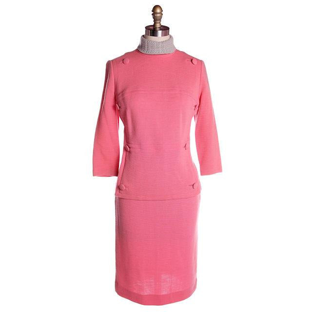 Vintage Knit Suit Coral Promenade 1960s Sz 6 - The Best Vintage Clothing
 - 1