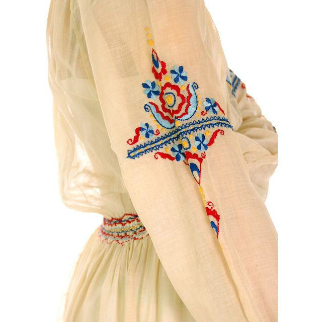 Vintage Young Womans Ivory Gauze Dress Peasant Embroidered 1920s Small - The Best Vintage Clothing
 - 1