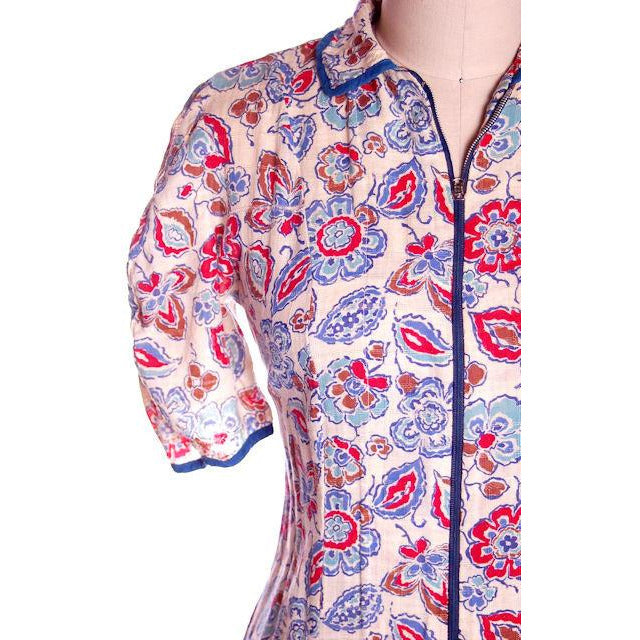 Vintage Printed Robe Unique Zipper Front Ealry 1940s Red/Blue/White 37-32-40 Women's vendor-unknown