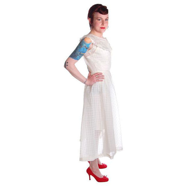 Vintage Dress 1950s White Nylon Full Skirted 36-26-Free Women's Johnnye