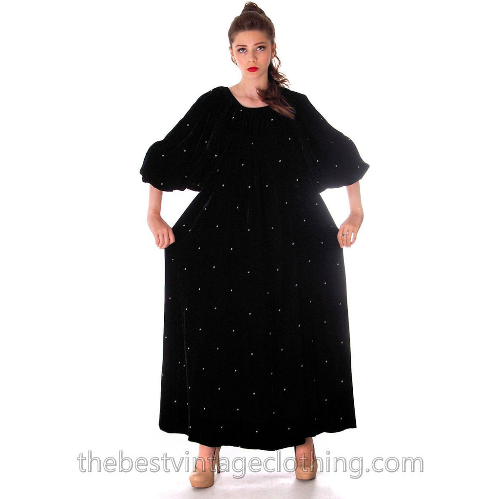 Stunning 1970s Vuokko Suomi Finland Black Velvet Gown Diamond Pattern 1930s Style S-L marimekko Vuokko