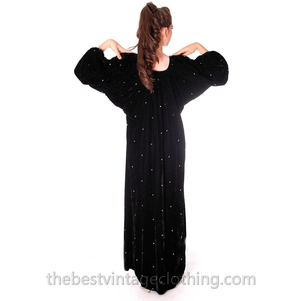 Stunning 1970s Vuokko Suomi Finland Black Velvet Gown Diamond Pattern 1930s Style S-L marimekko Vuokko