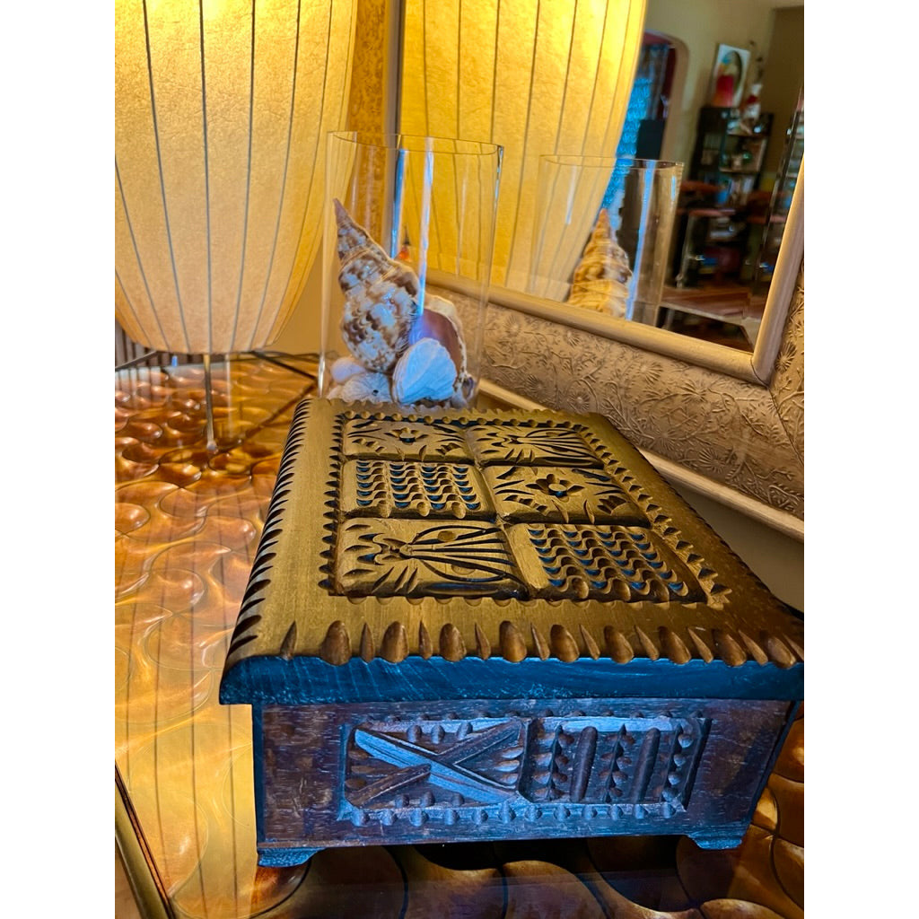 VTG Bohemian Wood Hand Carved Trinket Jewelry Box Cat/ Design 12"x10" Dark Wood Cart2cart The Best Vintage Clothing