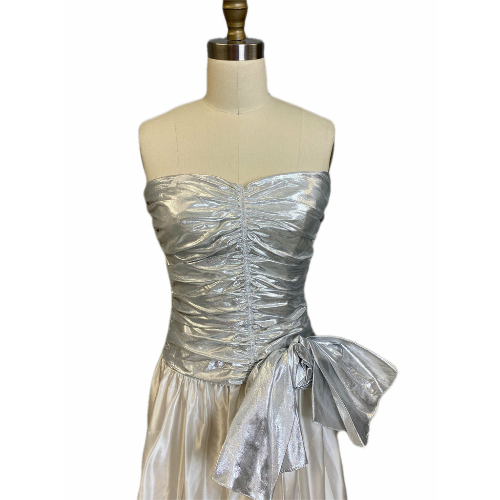 Vtg Nadine 70s Prom Queen Strapless Metallic Silver/White NWT S Maxi Elegant The Best Vintage Clothing