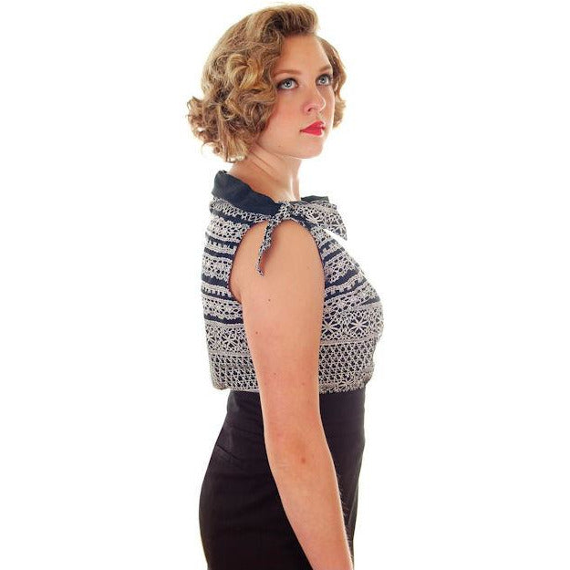 Vintage Ladies Blouse Cotton Print Black & White Boat Neck 1950s M Women's,New Arrivals,Vintage Clothing Archives vendor-unknown