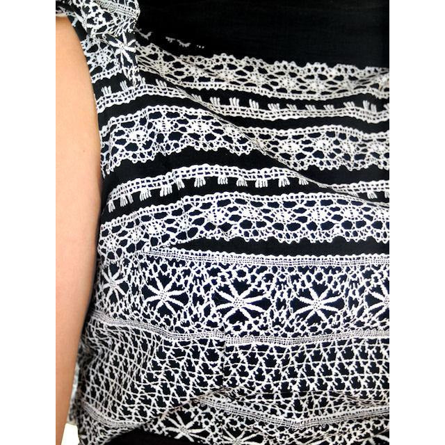 Vintage Ladies Blouse Cotton Print Black & White Boat Neck 1950s M Women's,New Arrivals,Vintage Clothing Archives vendor-unknown