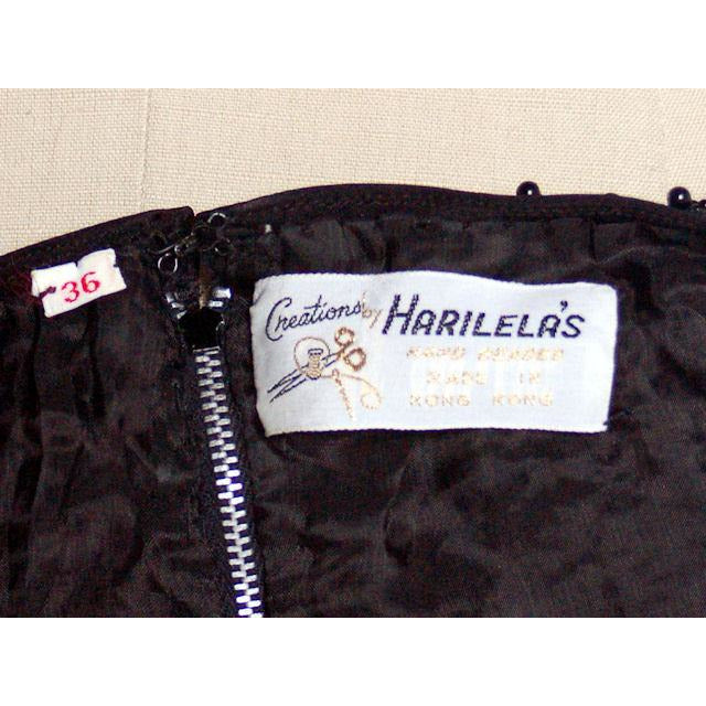 Vintage Ladies Sleeveless Shell Black Lace Harilela's Hand Beaded 1960s 36 Women's The Best Vintage Clothing