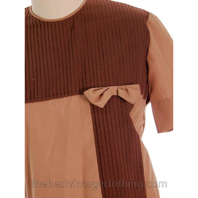Vintage Blouse Two-Tone Blocks Brown Mocha 1950s 100% Cotton 38 Button Back vintage blouse The Best Vintage Clothing