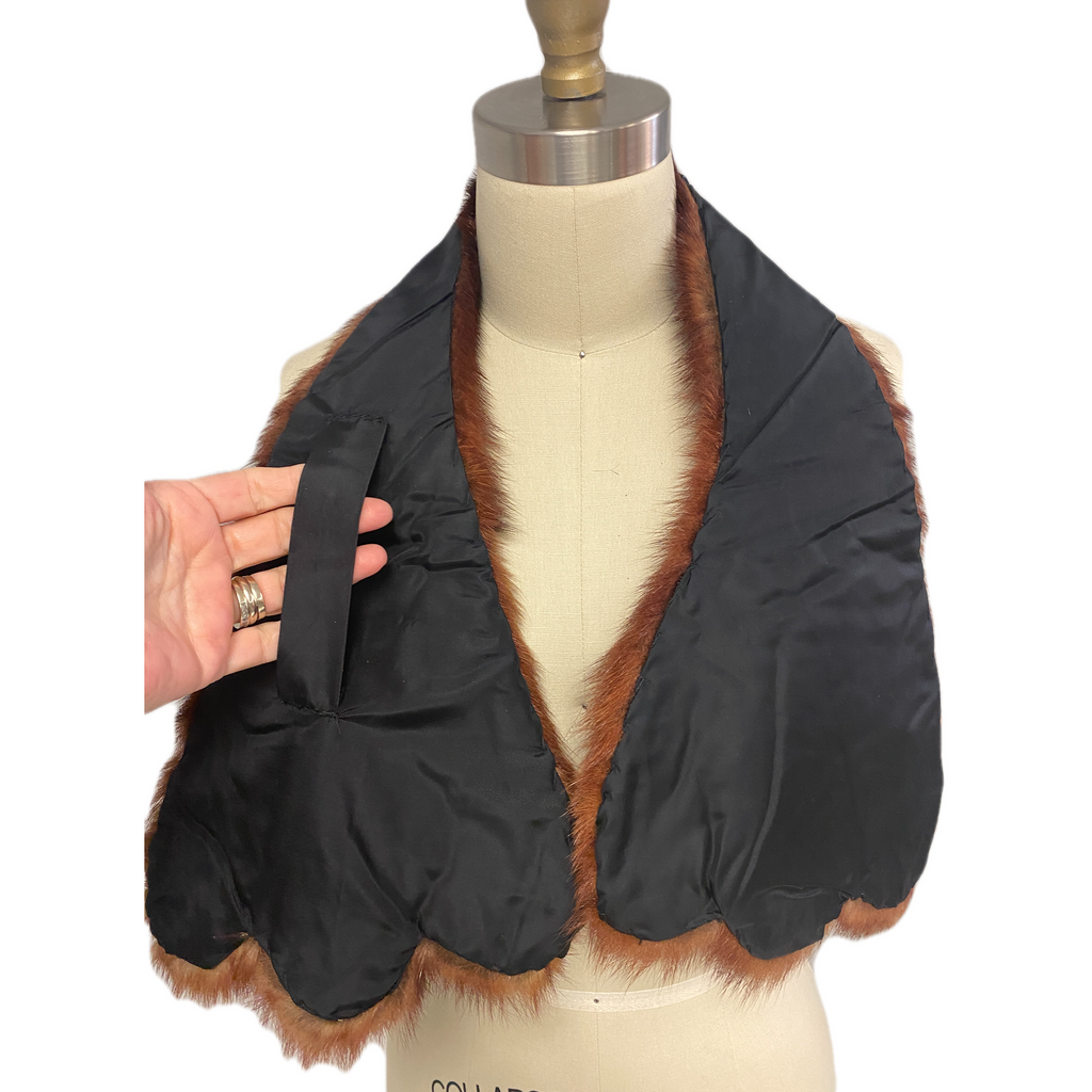 Vintage Fur Scarf 1930s-40s Pass Thru Red Squirrel 38" Very Unique! fur scarf The Best Vintage Clothing
