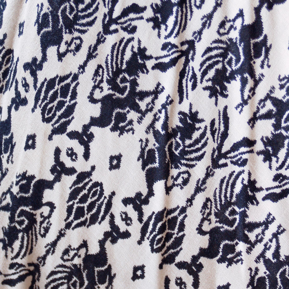 Vintage Circle Skirt Black & White Dragon Print 1950S 26 Waist Daisy's of Miami Cart2cart The Best Vintage Clothing