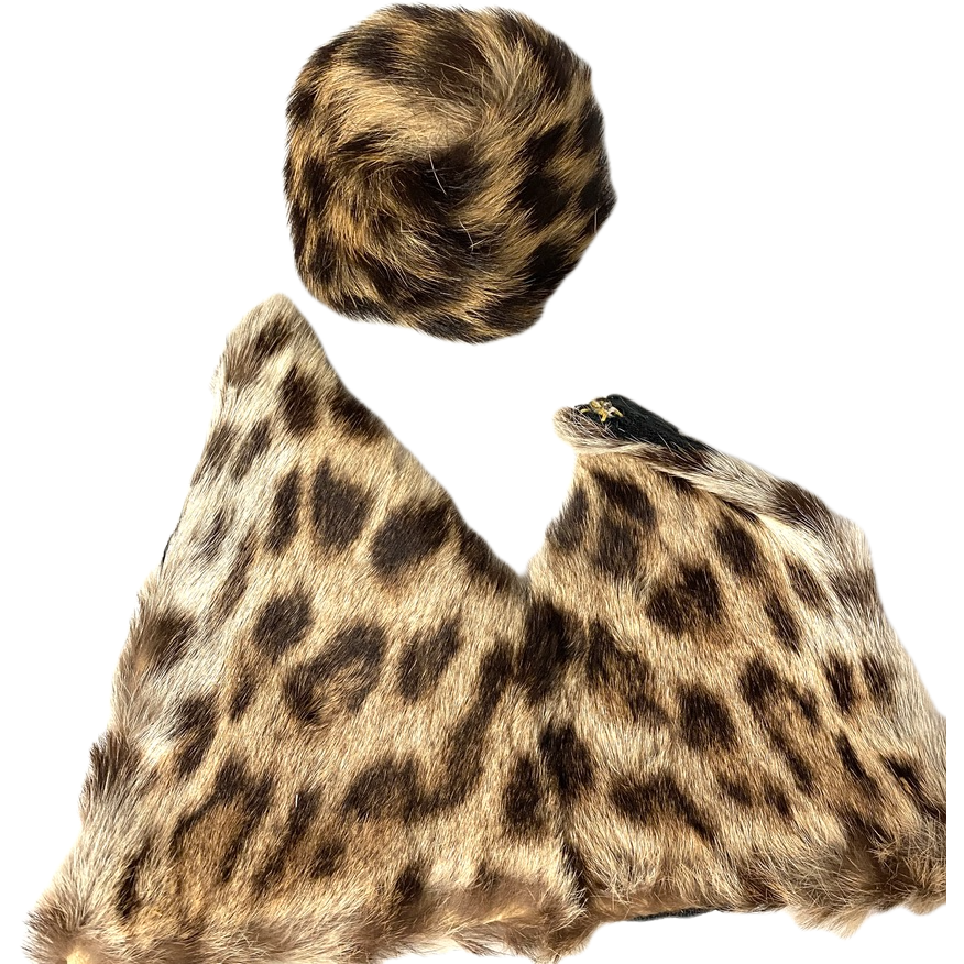 Mob wife mob boss Antique Fur Collars/ Button Lot Leopard Print 1920s-1940s Acessories The Best Vintage Clothing