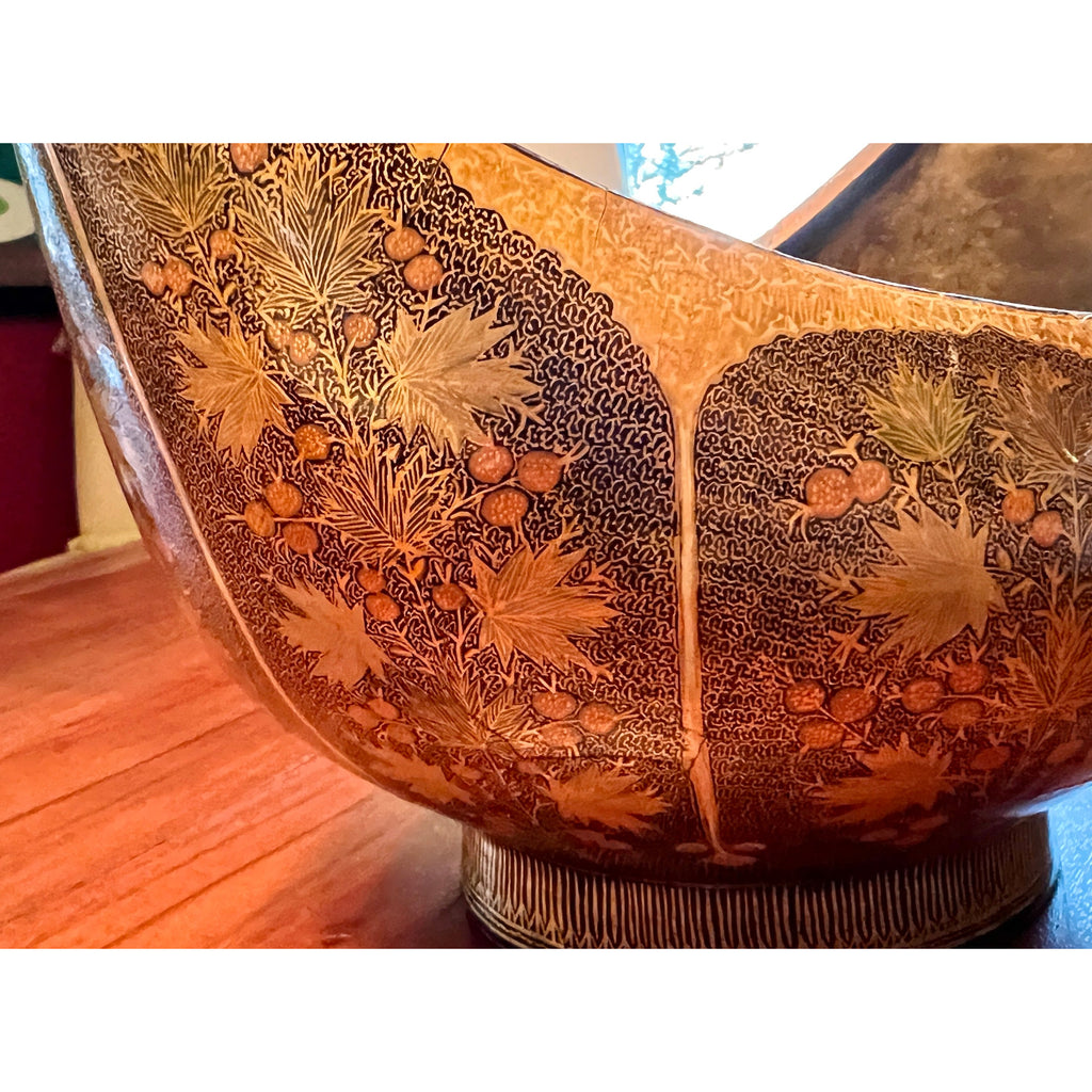 Vintage Hand Painted Gilt Polychrome Lacquer Boat Shaped Bowl Suffering Moses Cart2cart The Best Vintage Clothing