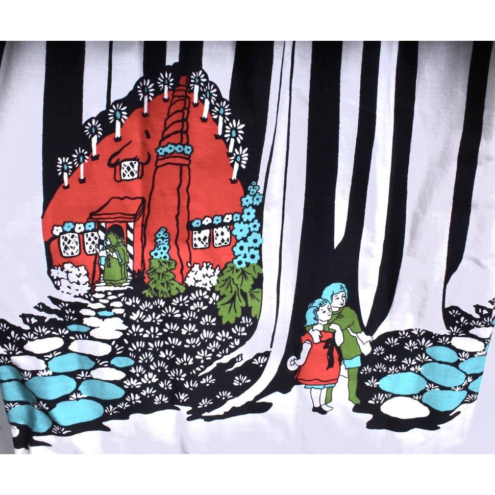 Fun Sundress Maxi Hansel & Gretel Fairy Tale Print 1970s Cotton Leisure Lovers dress The Best Vintage Clothing