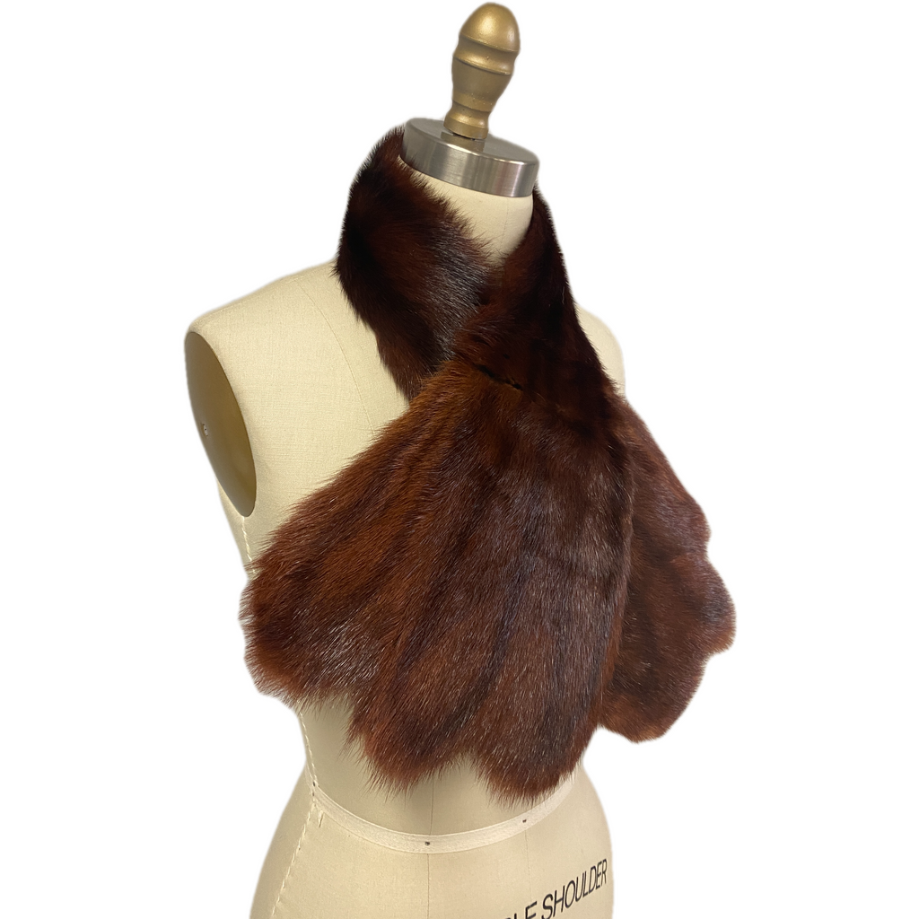 Vintage Fur Scarf 1930s-40s Pass Thru Red Squirrel 38" Very Unique! fur scarf The Best Vintage Clothing
