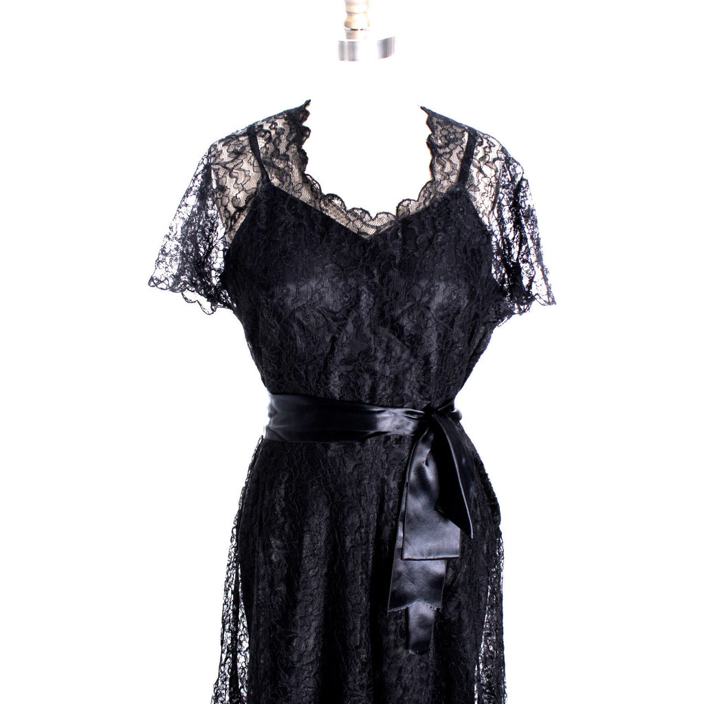 VTG 1940s Lace Gown Black Full Length M + Slip Wearable 40-32-44 The Best Vintage Clothing