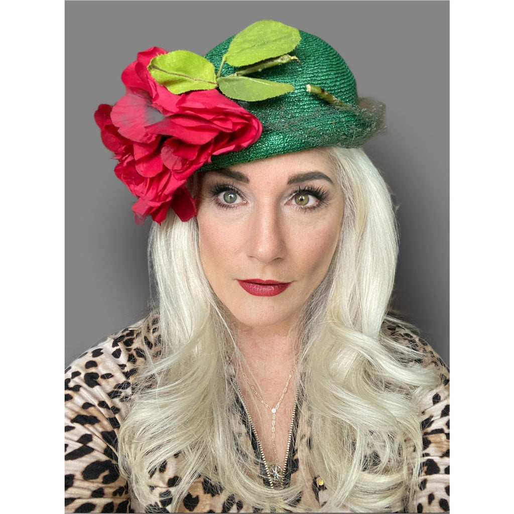 Stunning Vintage Hat 1930s Green Straw Huge Red Poppies O/S Brozemans Williamsport Church Hat The Best Vintage Clothing