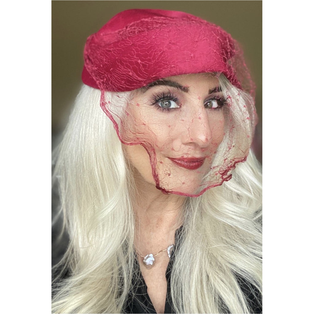 Vintage Womens Red Dark Pink Veiled Hat 1940s WW2 Razooks Plaza Hotel Guernsey Pie The Best Vintage Clothing