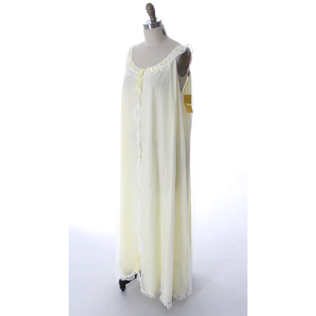 Odette Barsa Vintage Nylon Lingerie Nightgown Robe Set Lace Peignoir Negligee Yellow L NWT 1960s The Best Vintage Clothing
