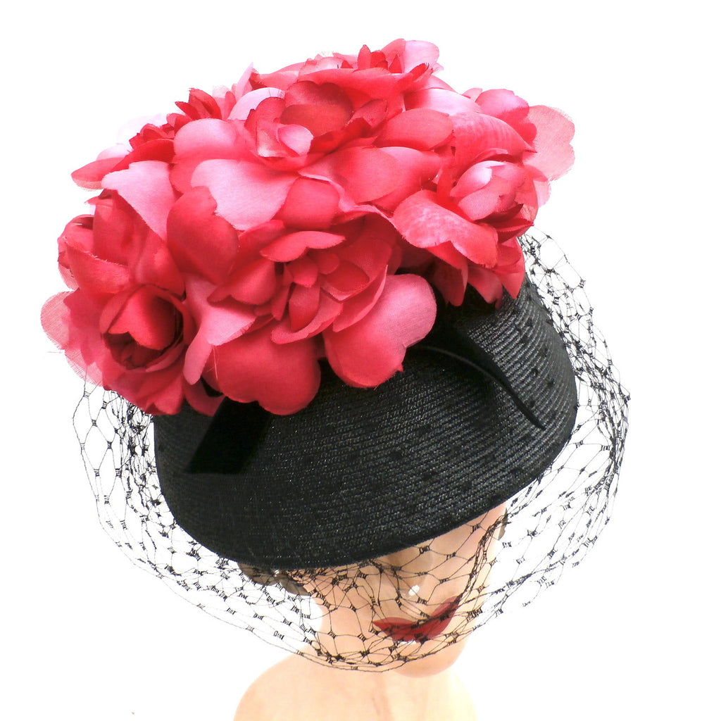 Vintage Ladies Bucket Hat Black Straw w/ Red Silk Flower Crown 1940s Hats,New Arrivals The Best Vintage Clothing