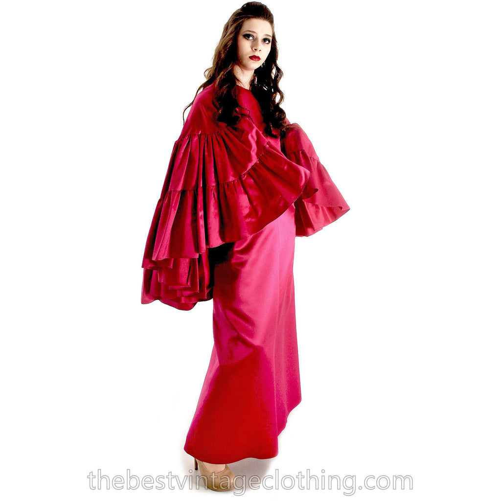 Stunning Vintage Vuokko Finish Designer Oscars Gown Tyrskyranta Fuchsia Pink Silk Creation Cape Sleeves Red Carpet S marimekko The Best Vintage Clothing